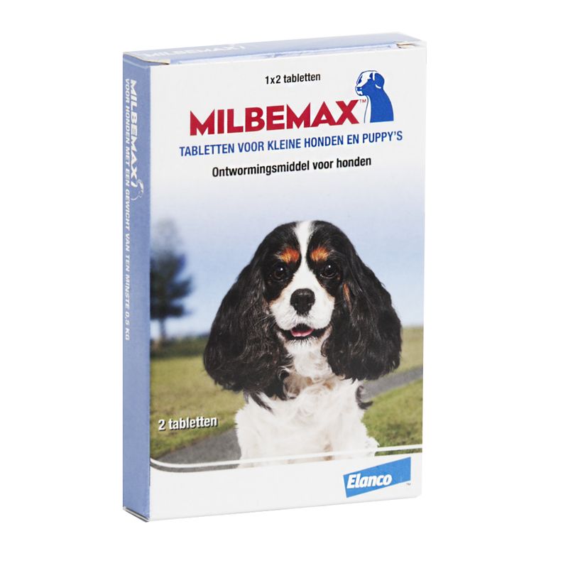 Verpakking van Milbemax ontwormingsmiddel voor kleine honden en puppy's, met een afbeelding van een hond op de doos.